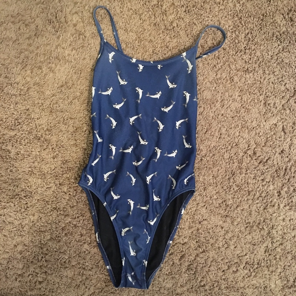 extremely rare dolphin jolyn